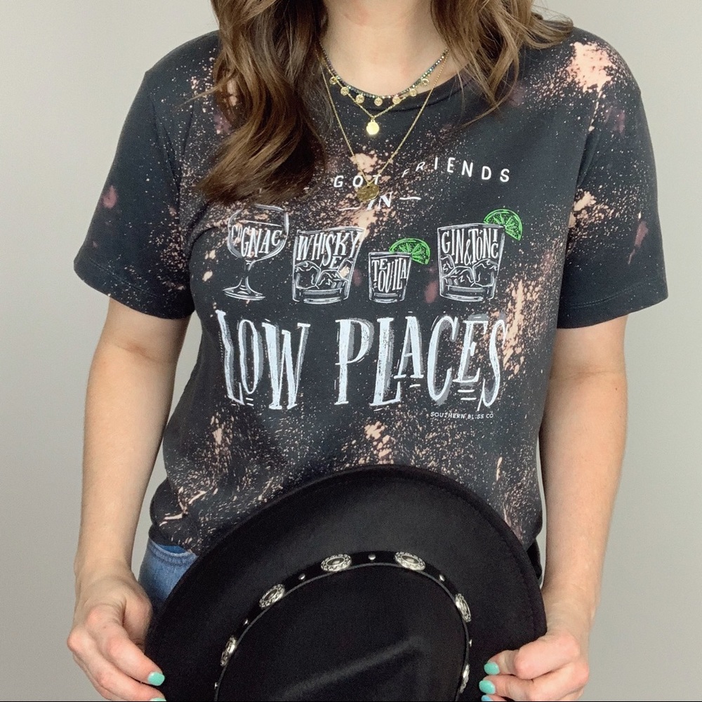 Friends In Low Places Graphic Tee - Liquor - Picture 8 of 8
